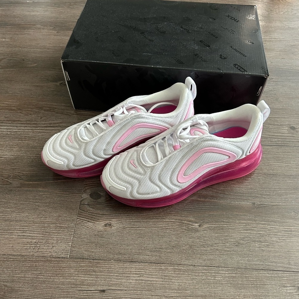 Nike Air Max 720 White Pink Rise Laser Fuchsia Airmax